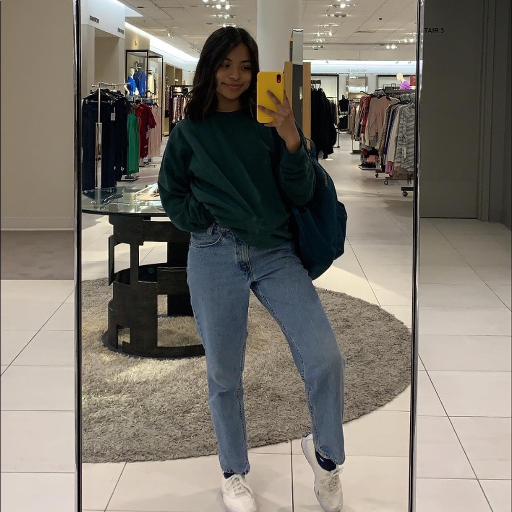 Meet your Posher, Nicole